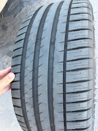 Neumático Michelin Pilot Sport 4 255/45 R20