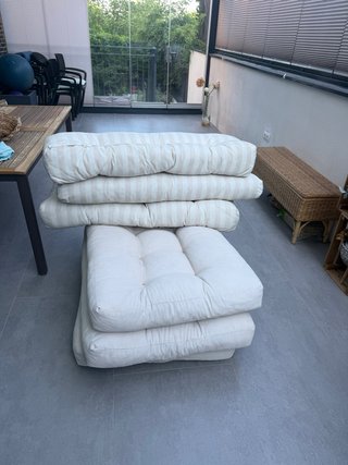 Cojines para asientos de palets (beige/blanco)