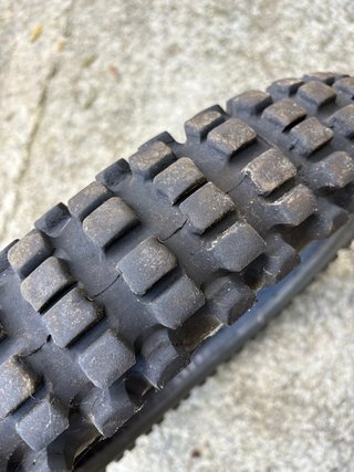 Neumático Mitas Endurotrail XT+ 90/90-21