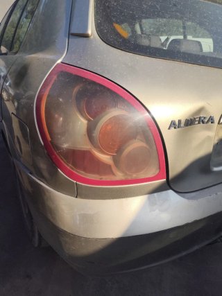 Piloto trasero izquierdo Nissan Almera