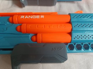 2 Pistolas Nerf + Diana Electrónica