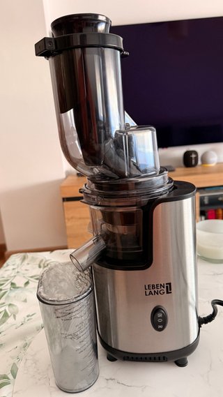 Prensa en Frío y Extractor de Jugos