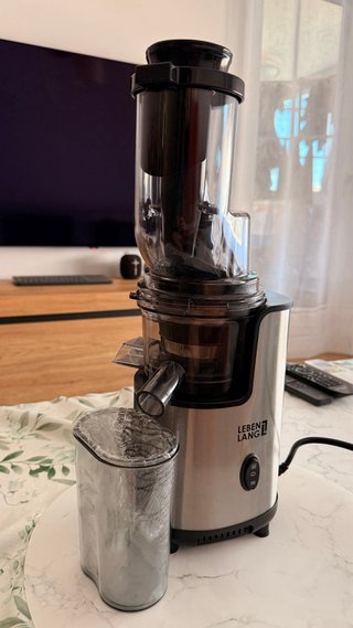 Prensa en Frío y Extractor de Jugos