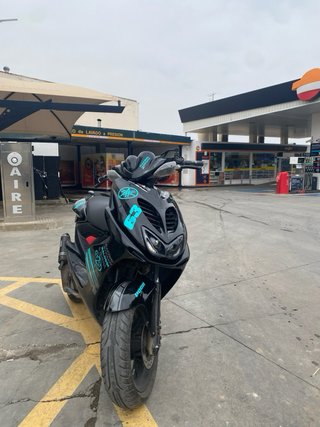 Yamaha Aerox Negra Scooter