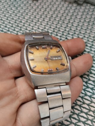 Reloj Radiant automático