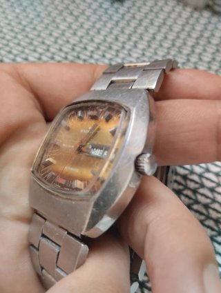 Reloj Radiant automático