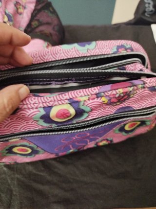 Mochila y estuche Totto floral