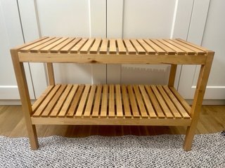 Banco de madera Ikea 2 estantes