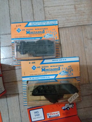 Lote de Maquetas mini tanques nuevas