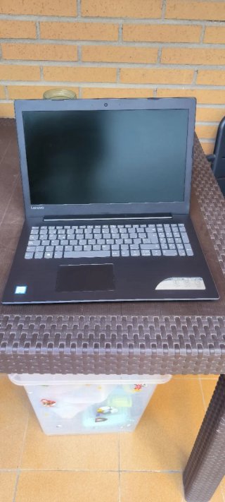 Lenovo IdeaPad 320 Portátil Negro/Plata