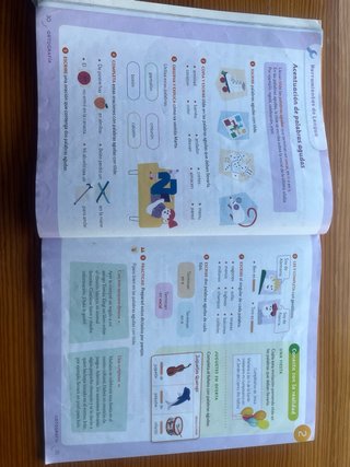 Lengua Castellana y Literatura, 4 Primaria, Moc...