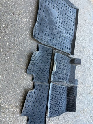Alfombrillas Goma Mercedes EGB/GLB 2024