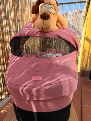Capazo bebé rosa Cybex