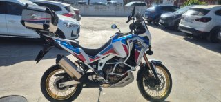 Honda Africa Twin Adventure Moto