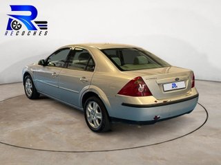 Ford Mondeo 2.0 Ghia 96 kW (130 CV)