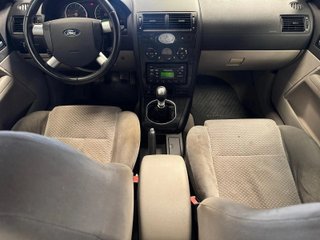 Ford Mondeo 2.0 Ghia 96 kW (130 CV)