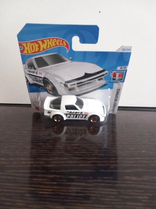 HOTWHEELS
