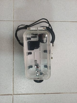 Scatola impermeabile per iPhone 7
