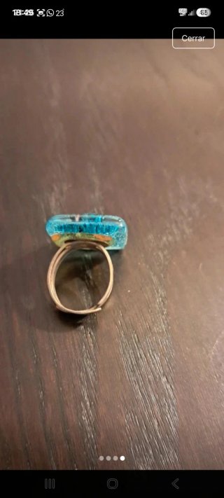 Anillo con piedra turquesa