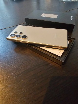 Samsung S24 Ultra 256GB Plata