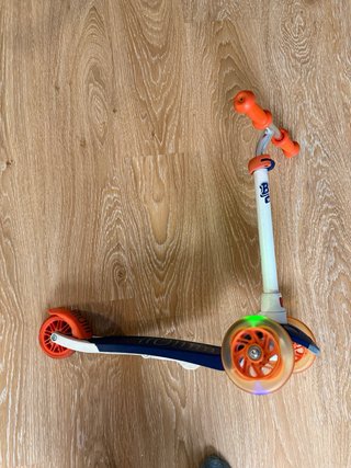 Patinete infantil Oxelo B1 500 de 3 ruedas con luz