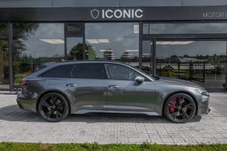 Audi RS6 Avant Maxton