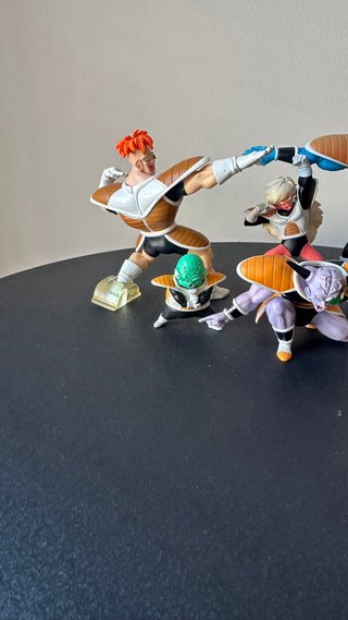 GASHAPON HG DRAGON BALL Z  FUERZAS GINYU.