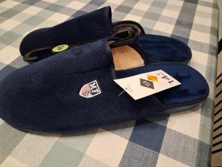 Zapatillas de casa hombre negras y grises