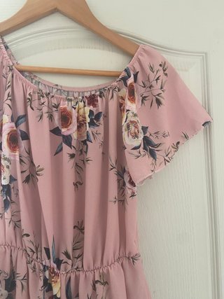 Mono corto rosa floral talla XS