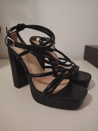 Zapatos de tacón Mango talla 37