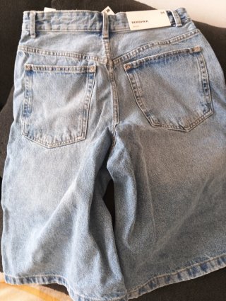 Pantalón vaquero Bershka azul