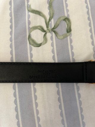 Cinturón YSL Logo Negro Dorado Mujer
