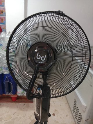 Ventilador Orbegozo con humidificador