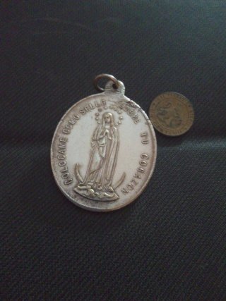 Medalla de plata antigua