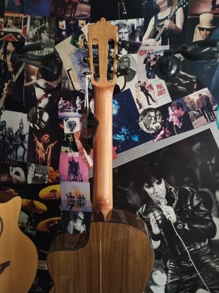 (Nueva) Guitarra Flamenca Martinez (MFGRSCE)