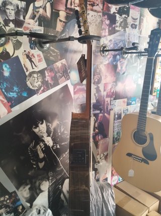 (Nueva) Guitarra Flamenca Martinez (MFGRSCE)