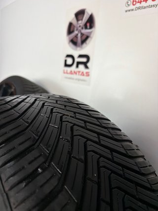 LLANTAS CUPRA BROCK CON NEUMÁTICOS