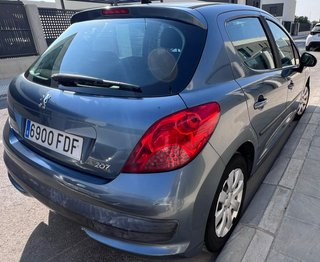 Peugeot 207 2006
