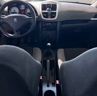 Peugeot 207 2006
