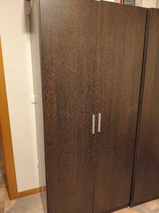 Armario wengue 2 puertas