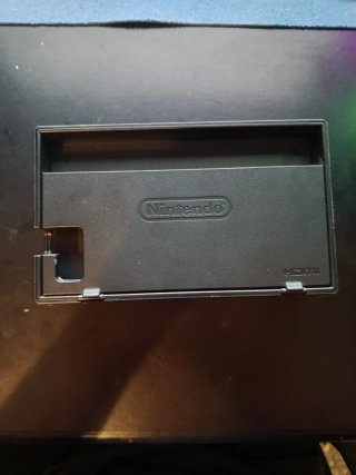 Nintendo Switch Azul y Rojo seminueva