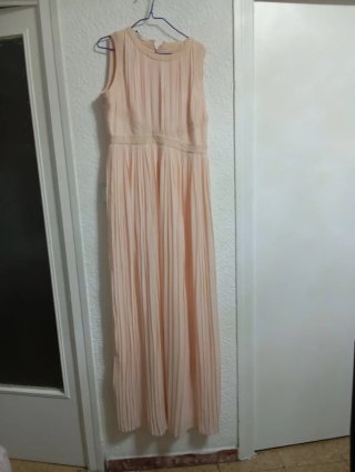 Vestido largo plisado rosa