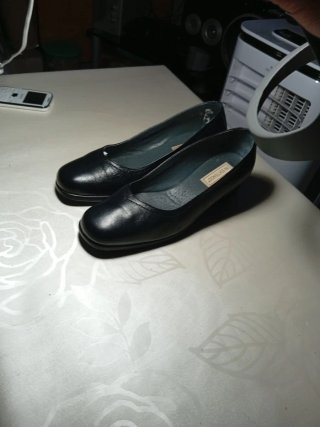 Zapatos negros IN EXTENSO talla 41