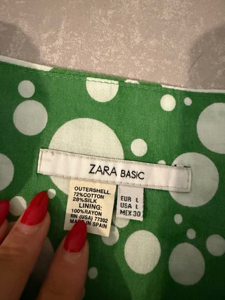 Falda Zara Verde Lunares Talla L