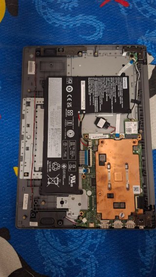 Lenovo Ideapad 1 (14IGL05) Grigio