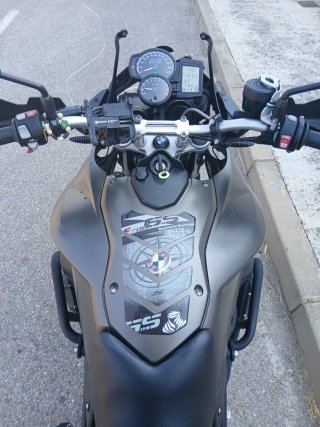BMW F700GS