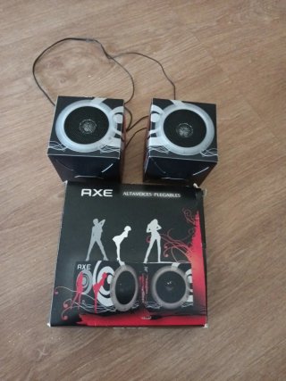 Altavoces Axe Plegables
