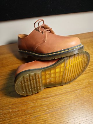 Zapatos Dr. Martens Marrones Talla 42