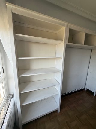 Set di Librerie Bianche in Vendita Smontato