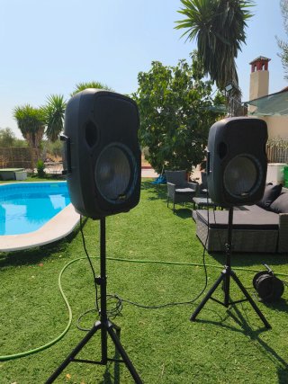 Alquiler equipo sonido eventos 700W